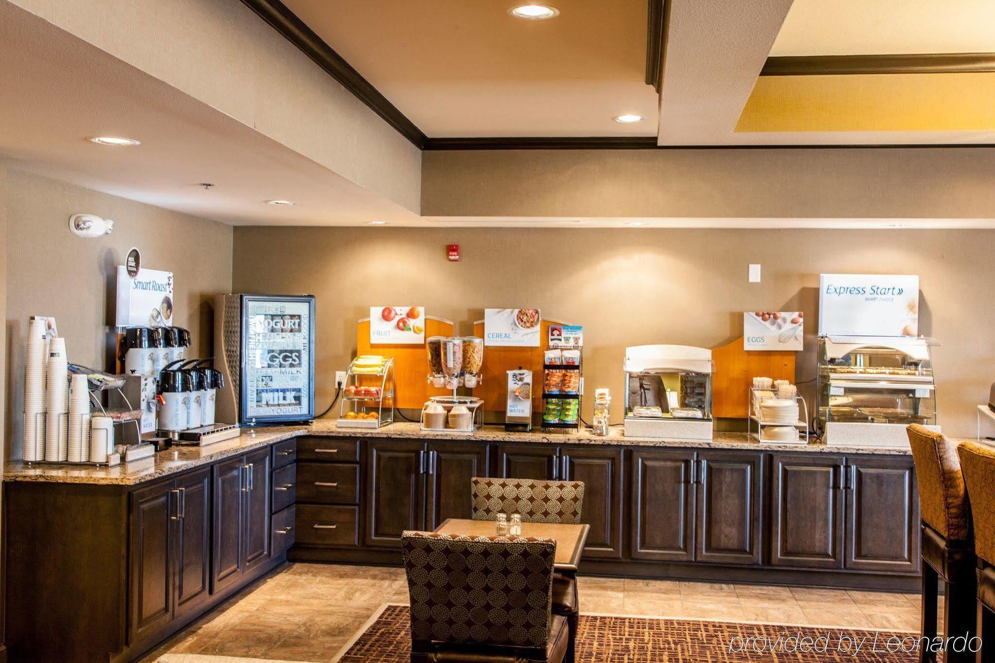 Holiday Inn Express & Suites Yankton By Ihg Dış mekan fotoğraf